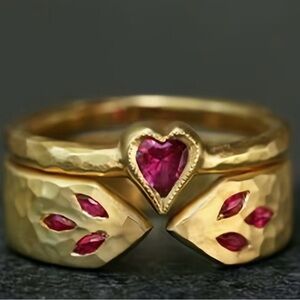 Gold Ring Set with Heart and Leaf Red Accents